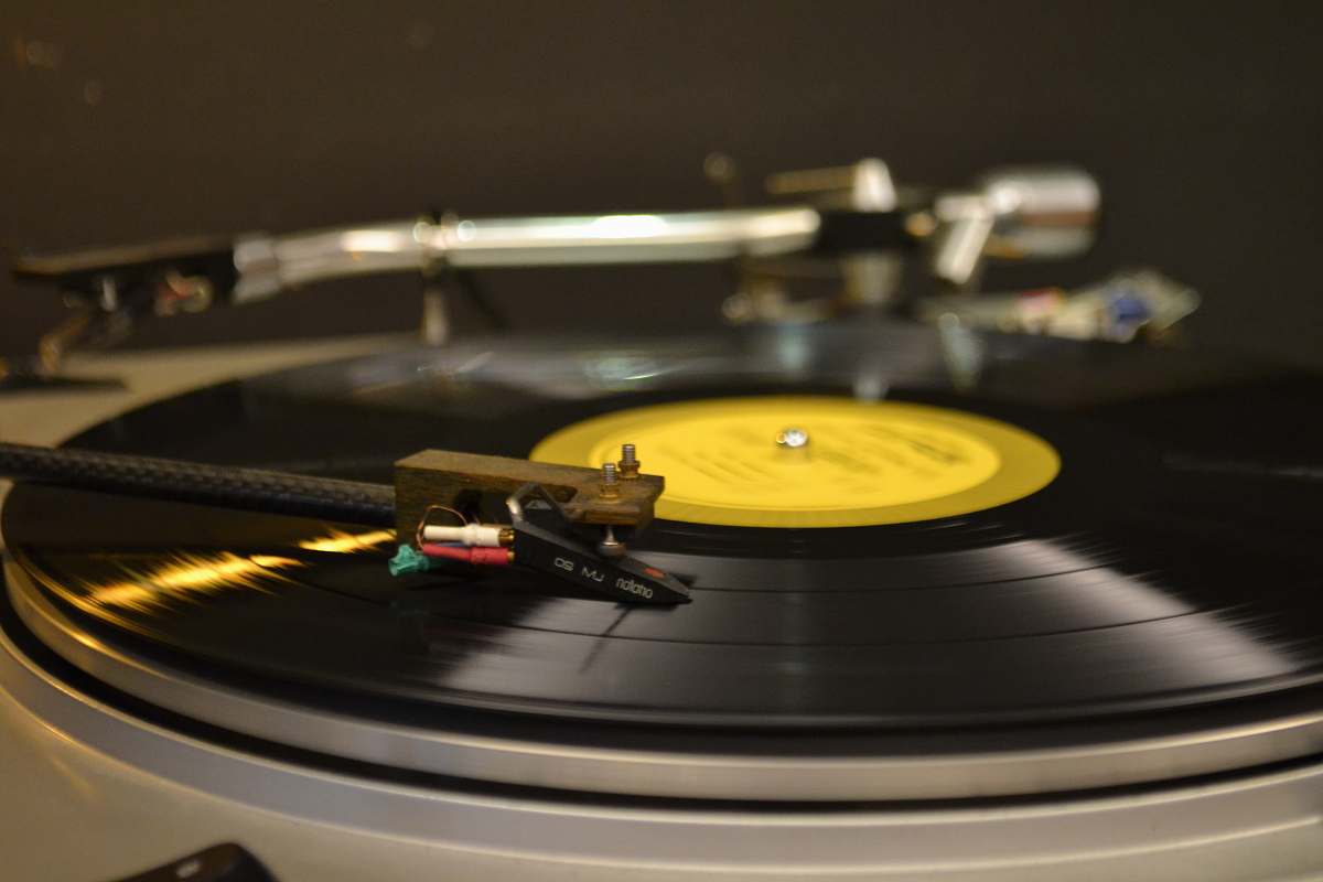 taiwan close-up photography of vinyl player music